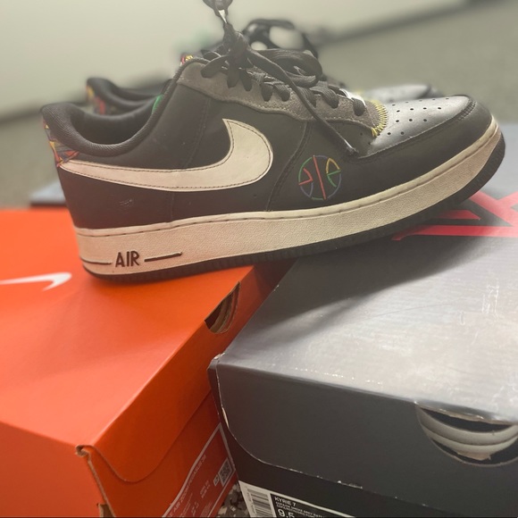 Nike Air Force 1 Low Live
Toqether Play Together
(Peace) - Picture 6 of 6